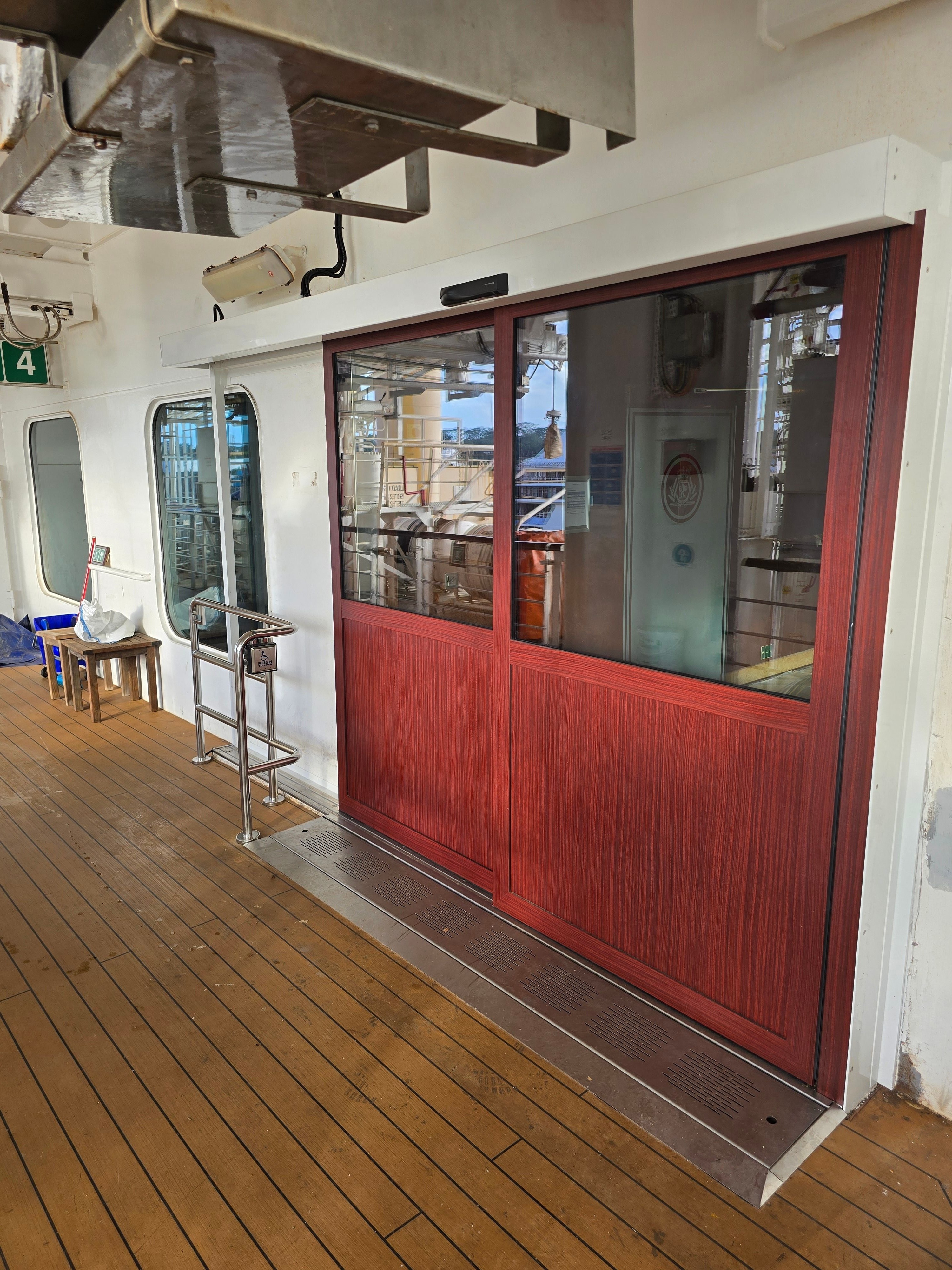 Queen Elizabeth ADA Doors